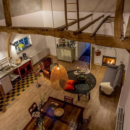 Aan De Holle Weg. Zeer Landelijk Gelegen Verbouwde Stal Tot Woning Nuth Ngoại thất bức ảnh